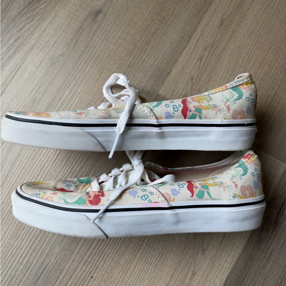 Vans RARE Little Mermaid Print - Picture 7 of 9